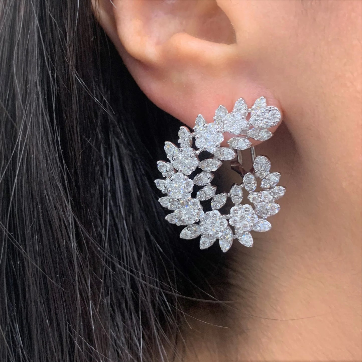 Leila Curved Diamond Earrings