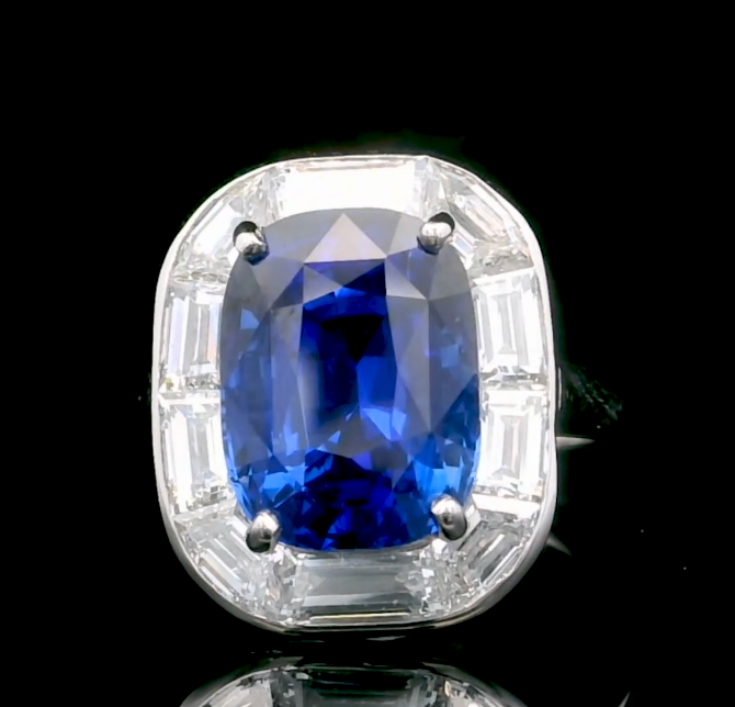 Royal Blue Ceylon Sapphire Diamond Ring